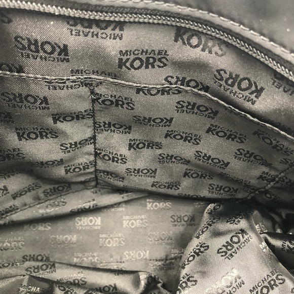 Micheal Kors Kempton Nylon Tote - Picture 10 of 11